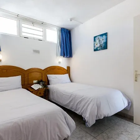 Semesterbostad Seaview Friendly 1 *